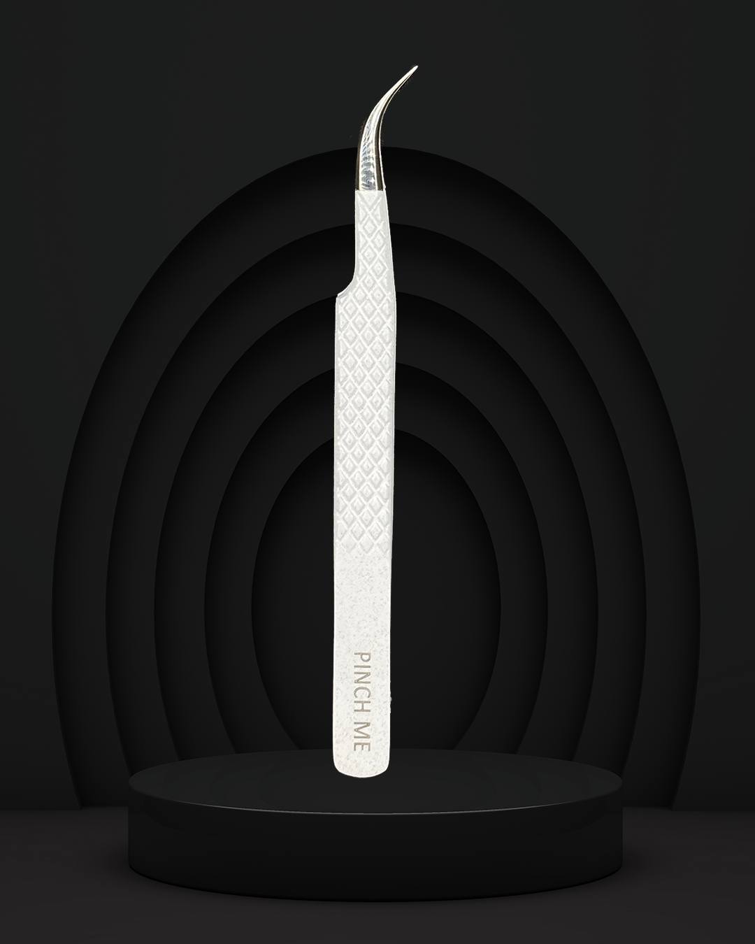 Pinch Me Volume Tweezer with diamond grip